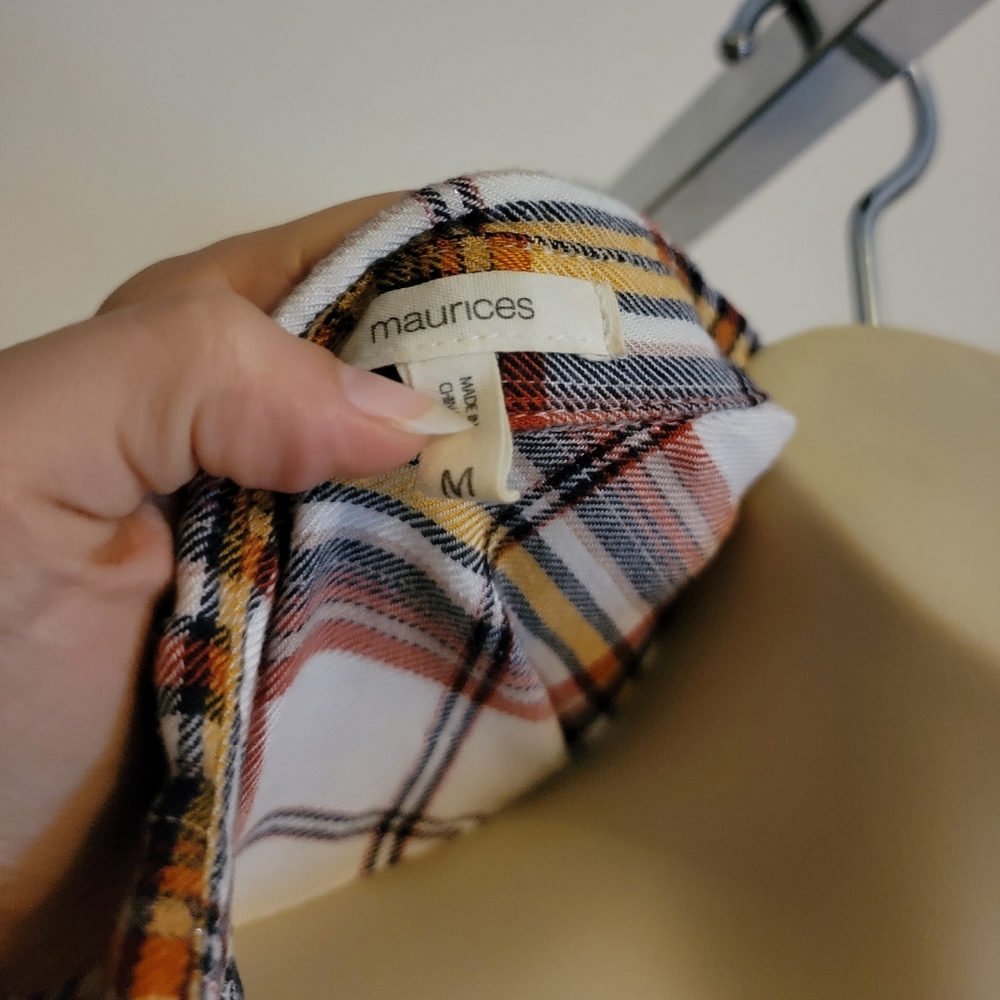 Plaid - Picture 3 of 3